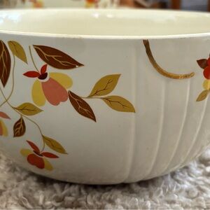 Hall's Superior Quality Kitchenware